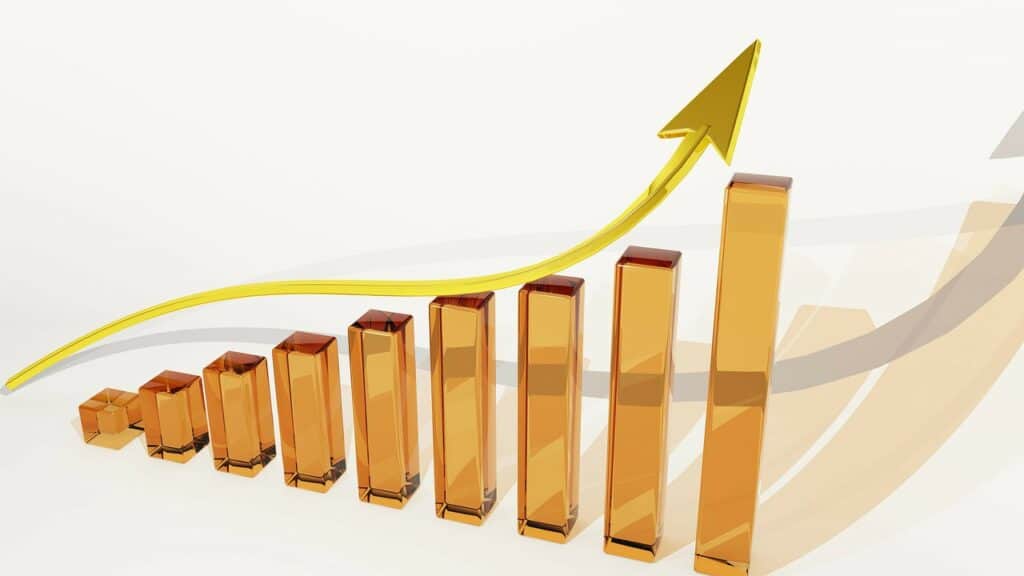 Services sector continues to recover despite rising costs